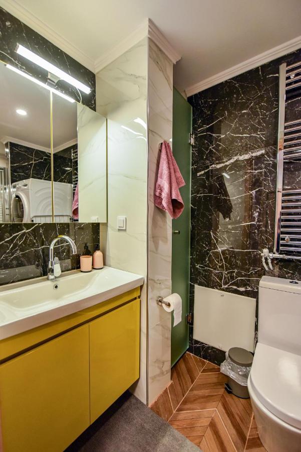 Κεντρικο Και Cosy Διαμερισμα Στην Κομοτηνη Apartment Комотини Екстериор снимка