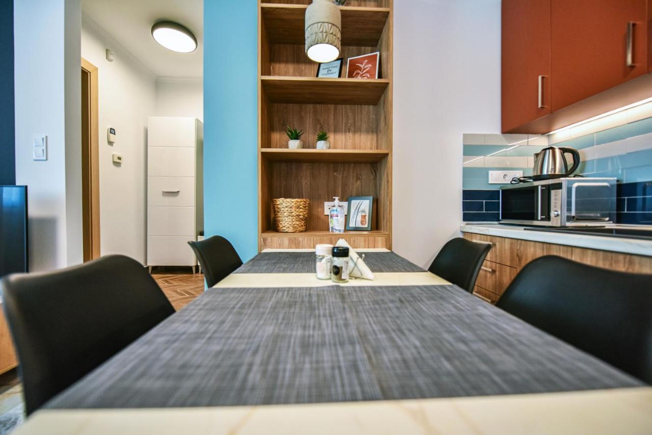 Κεντρικο Και Cosy Διαμερισμα Στην Κομοτηνη Apartment Комотини Екстериор снимка